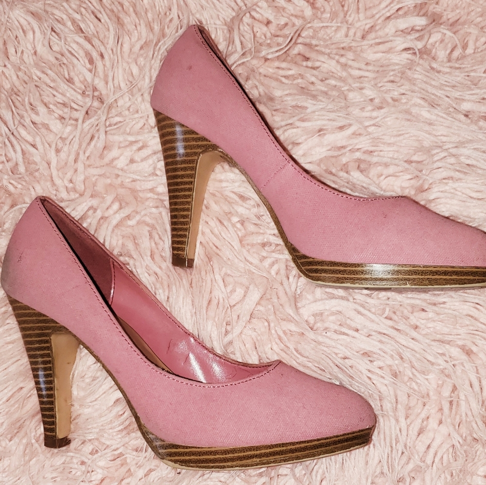 Pink Heels 👠
